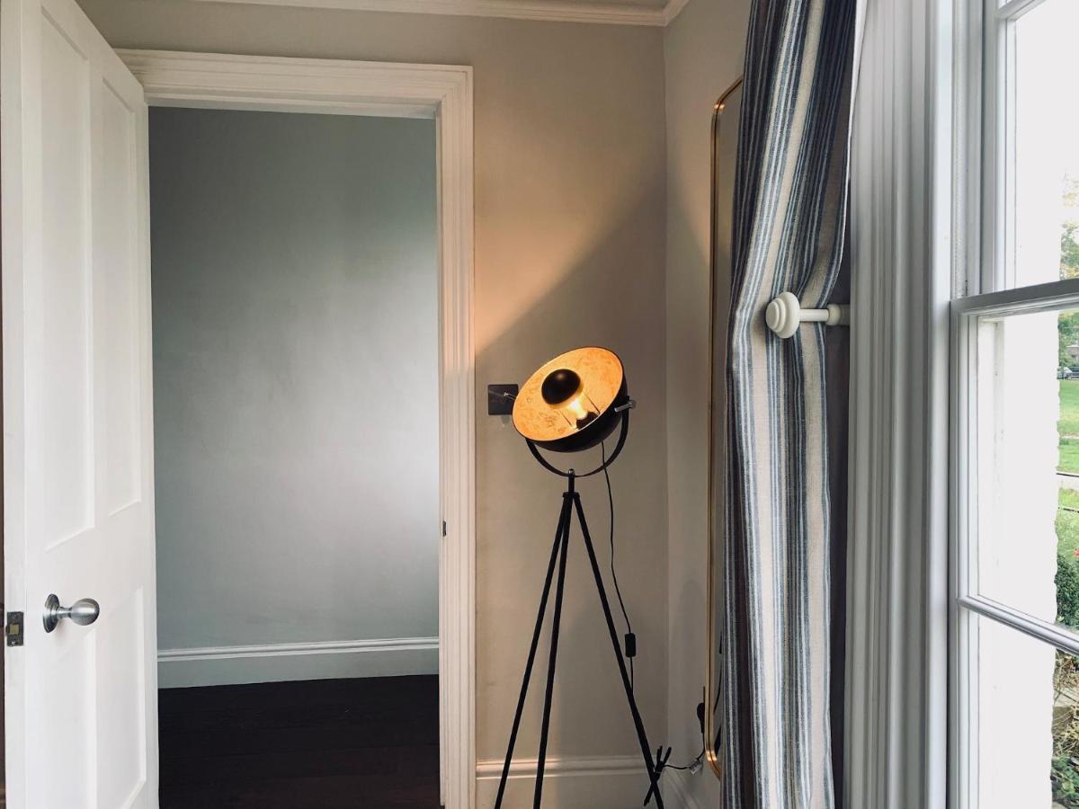 The Midsummer Common - Modern & Spacious 2bdr House With Garden Apartment *